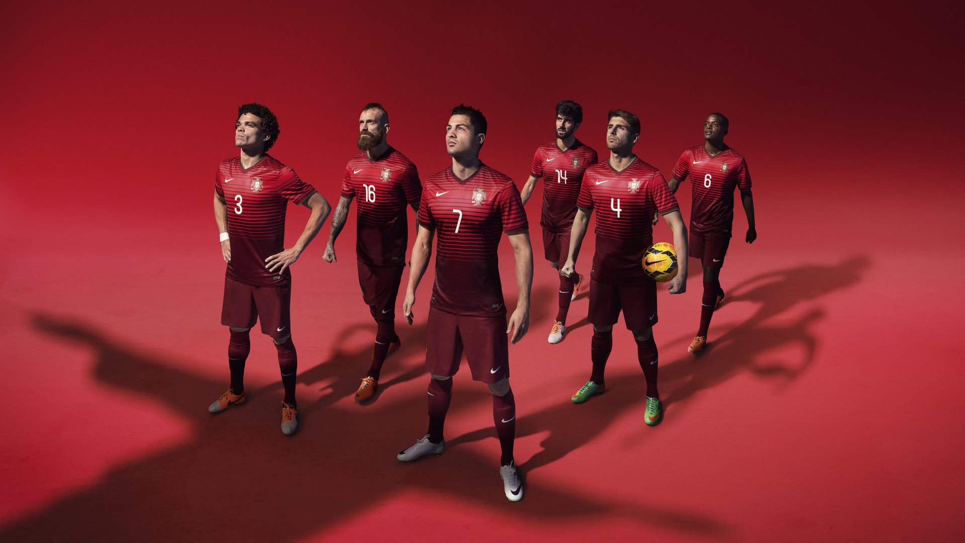 法甲战局胶着，比分1-1，比赛亮点：多次成功防守、角球占优，射门转化率高达50%